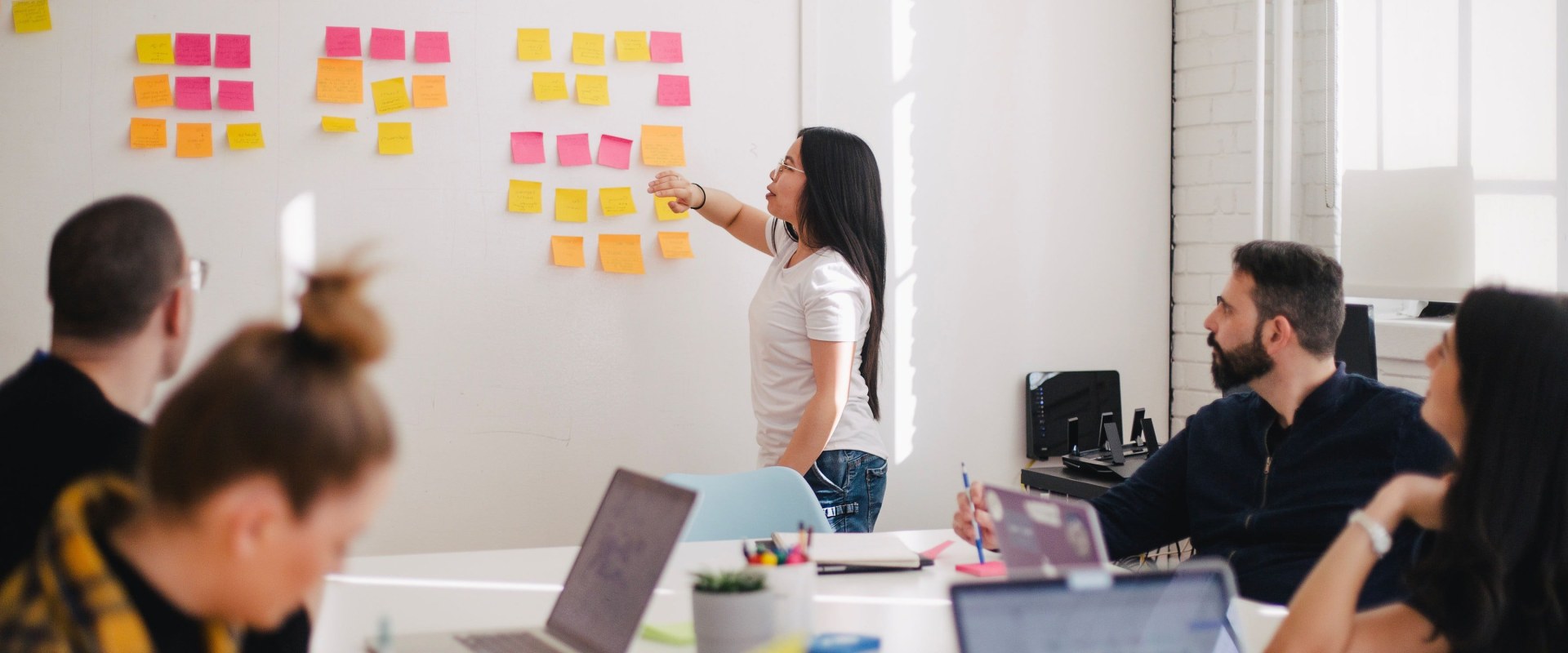 What are the best practices for link building training?